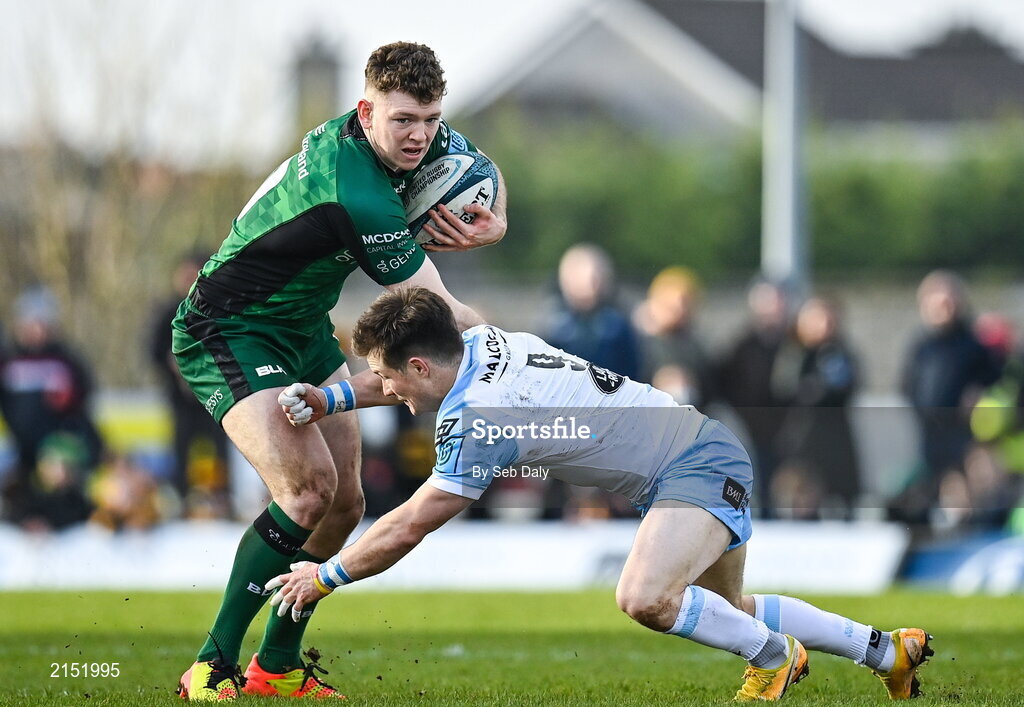 29 January 2022; Cathal Forde of Connacht in action against George Horne of Glasgow Warriors during the United Rugby Championship match between Connacht and Glasgow Warriors at the Sportsground in Galway. Photo by Seb Daly/Sportsfile