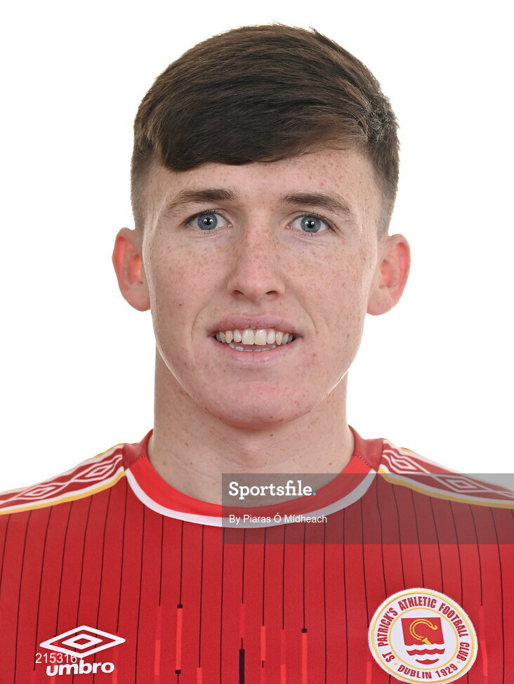 31 January 2022; Joe Redmond poses for a portrait during a St Patrick's Athletic squad portrait session at Ballyoulster United Football Club, in Kildare. Photo by Piaras Ó Mídheach/Sportsfile