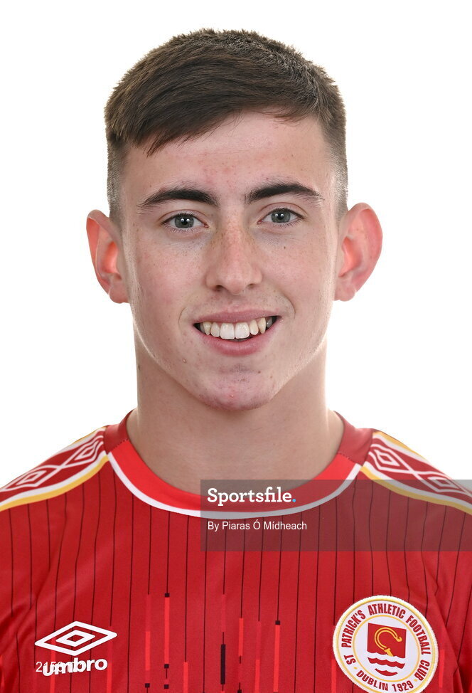 31 January 2022; Darragh Burns poses for a portrait during a St Patrick's Athletic squad portrait session at Ballyoulster United Football Club, in Kildare. Photo by Piaras Ó Mídheach/Sportsfile