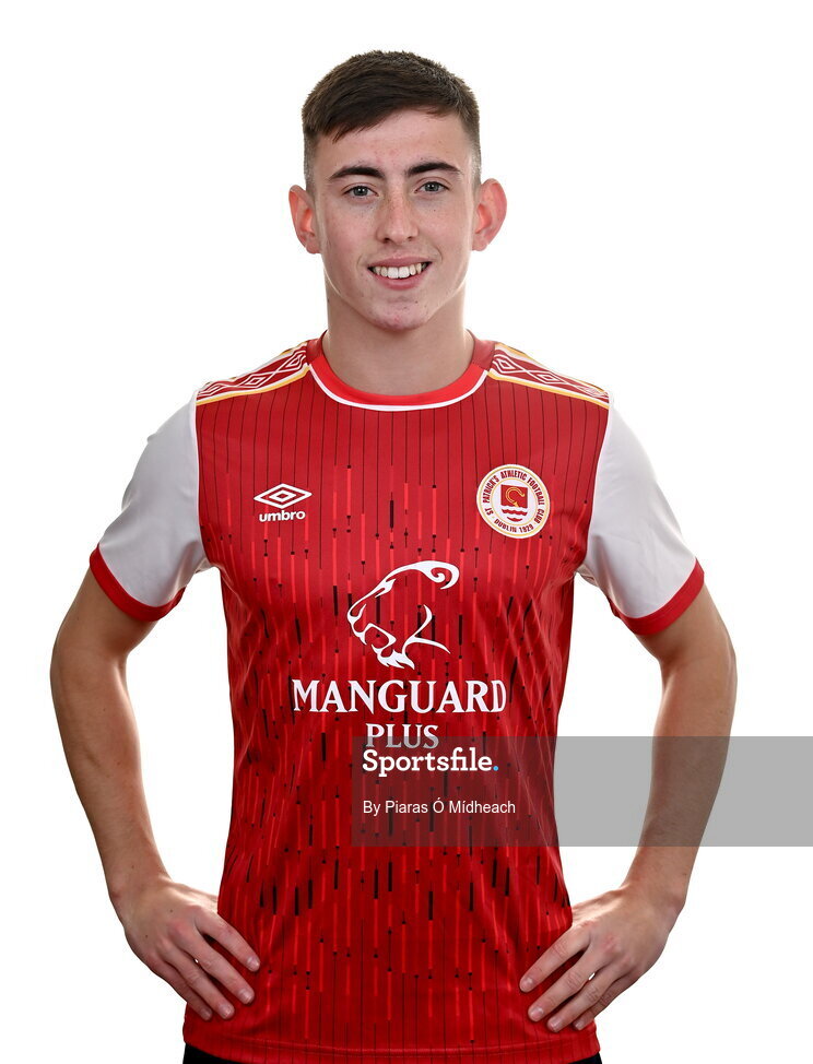 31 January 2022; Darragh Burns poses for a portrait during a St Patrick's Athletic squad portrait session at Ballyoulster United Football Club, in Kildare. Photo by Piaras Ó Mídheach/Sportsfile