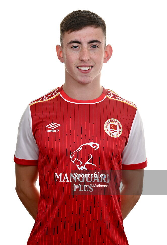 31 January 2022; Darragh Burns poses for a portrait during a St Patrick's Athletic squad portrait session at Ballyoulster United Football Club, in Kildare. Photo by Piaras Ó Mídheach/Sportsfile
