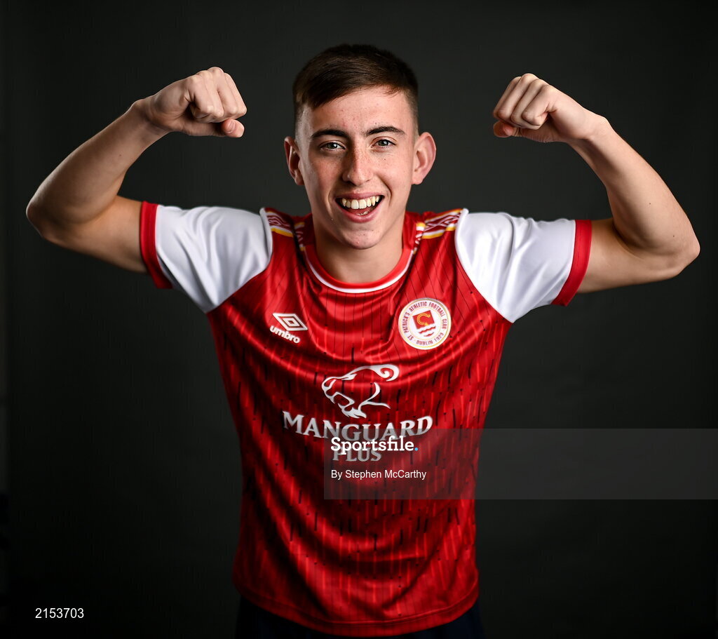 31 January 2022; Darragh Burns poses for a portrait during a St Patrick's Athletic squad portrait session at Ballyoulster United Football Club in Kildare. Photo by Stephen McCarthy/Sportsfile