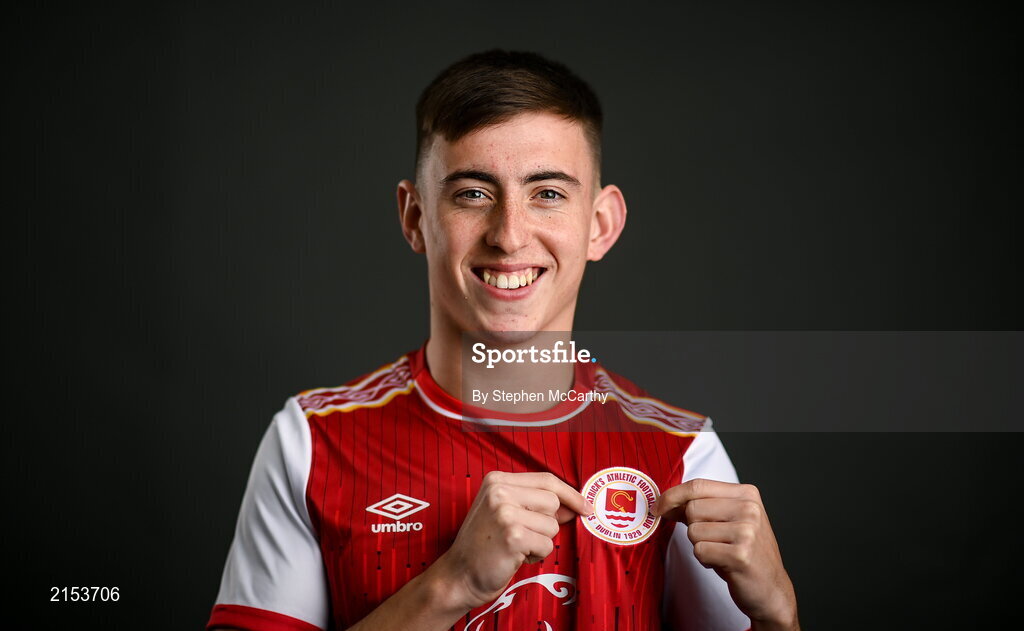 31 January 2022; Darragh Burns poses for a portrait during a St Patrick's Athletic squad portrait session at Ballyoulster United Football Club in Kildare. Photo by Stephen McCarthy/Sportsfile