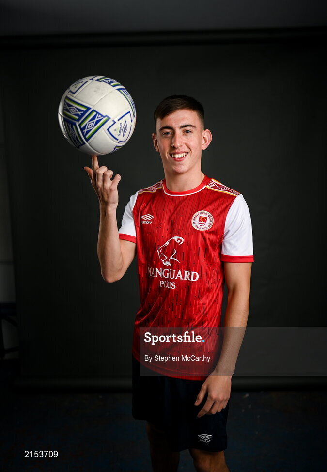 31 January 2022; Darragh Burns poses for a portrait during a St Patrick's Athletic squad portrait session at Ballyoulster United Football Club in Kildare. Photo by Stephen McCarthy/Sportsfile