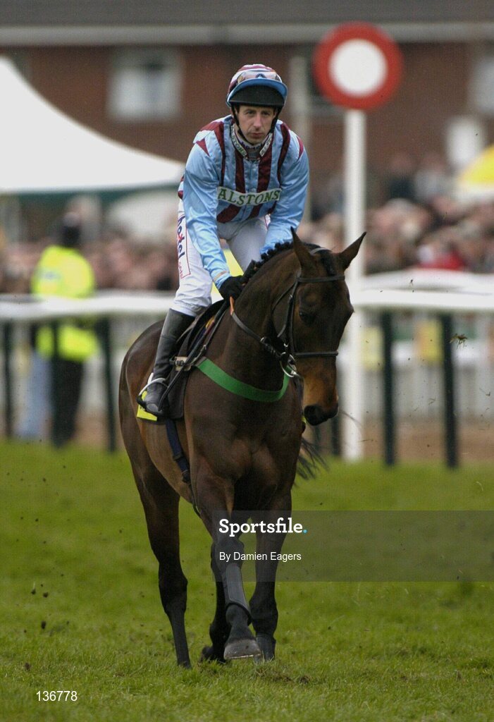 18 March 2004; Best Mate, with Jim Culloty up, canters to the start for the totesport Cheltenham Gold Cup Steeple Chase, Cheltenham Festival, Prestbury Park, Cheltenham, England. Horse Racing. Picture credit; Damien Eagers / SPORTSFILE *EDI*