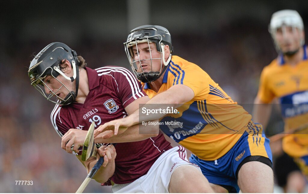 28 July 2013; Joseph Cooney, Galway, in action against Colin Ryan, Clare. GAA Hurling All-Ireland Senior Championship, Quarter-Final, Galway v Clare, Semple Stadium, Thurles, Co. Tipperary. Picture credit: Stephen McCarthy / SPORTSFILE