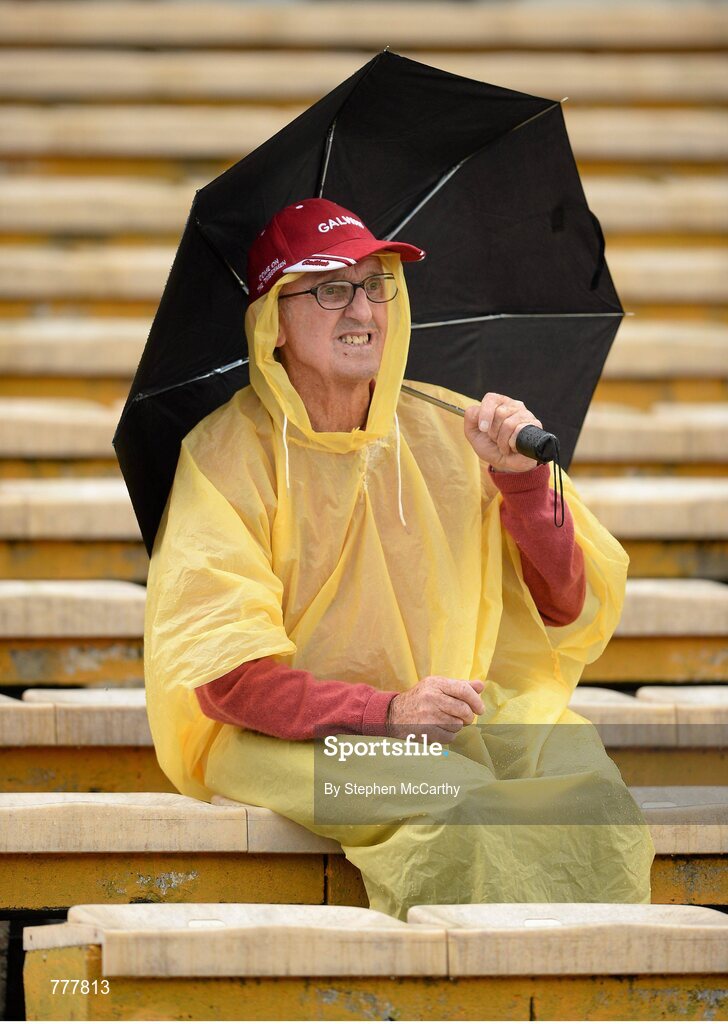 28 July 2013; Jimmy Broderick, from Craughwell, Co. Galway, during a shower of rain. GAA Hurling All-Ireland Senior Championship, Quarter-Final, Galway v Clare, Semple Stadium, Thurles, Co. Tipperary. Picture credit: Stephen McCarthy / SPORTSFILE