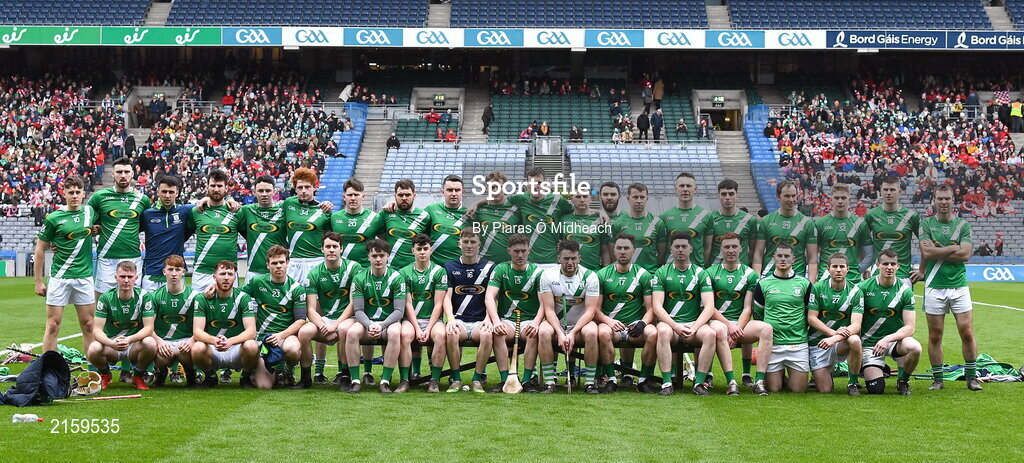 5 February 2022; The Mooncoin squad before the AIB GAA Hurling All-Ireland Junior Club Championship Final match between Ballygiblin, Cork, and Mooncoin, Kilkenny, at Croke Park in Dublin. Photo by Piaras Ó Mídheach/Sportsfile