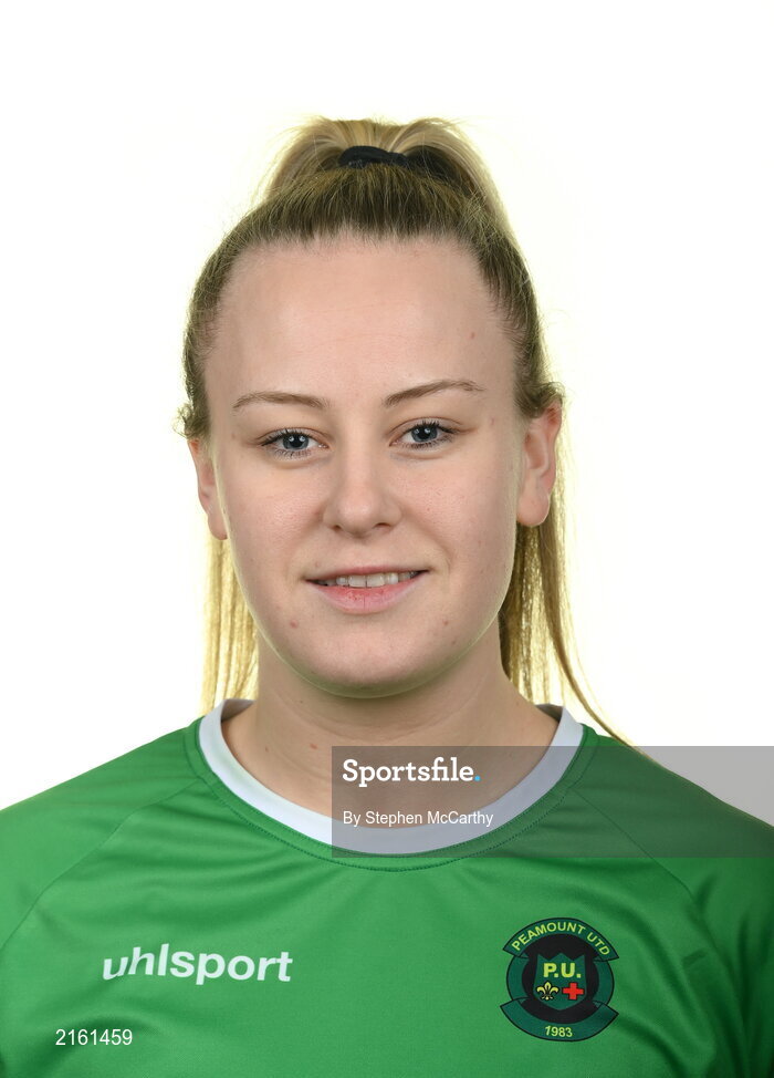 8 February 2022; Lauren Kelly during a Peamount United squad portrait session at PRL Park in Greenogue, Dublin. Photo by Stephen McCarthy/Sportsfile
