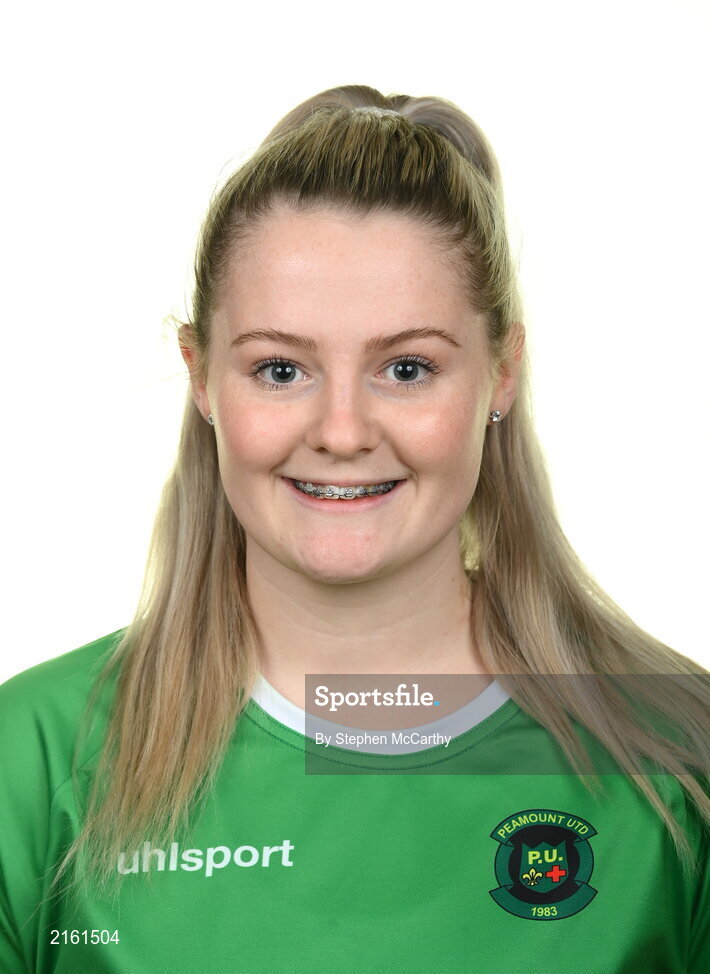 8 February 2022; Louise Masterson during a Peamount United squad portrait session at PRL Park in Greenogue, Dublin. Photo by Stephen McCarthy/Sportsfile