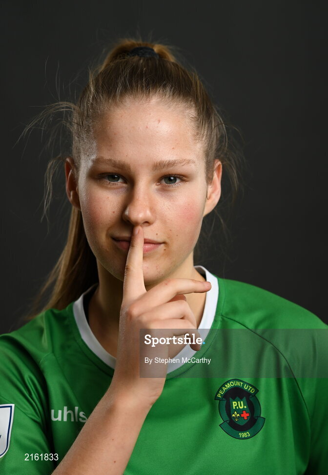 8 February 2022; Tara O'Hanlon during a Peamount United squad portrait session at PRL Park in Greenogue, Dublin. Photo by Stephen McCarthy/Sportsfile