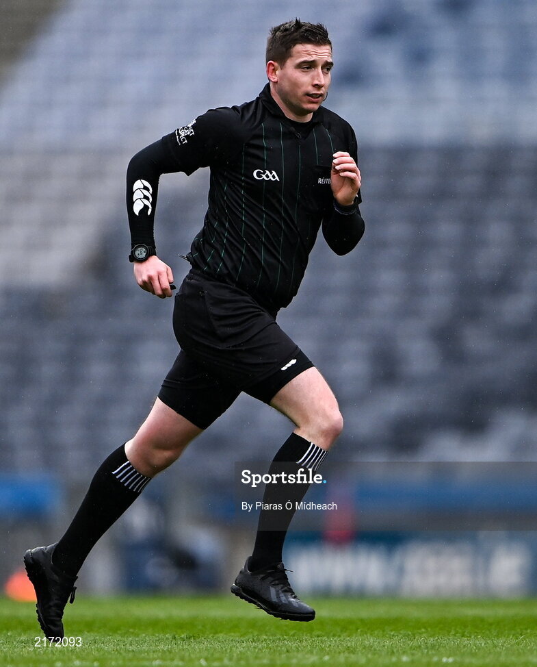 5 February 2022; Referee Brian Keon during the AIB GAA Hurling All-Ireland Junior Club Championship Final match between Ballygiblin, Cork, and Mooncoin, Kilkenny, at Croke Park in Dublin. Photo by Piaras Ó Mídheach/Sportsfile