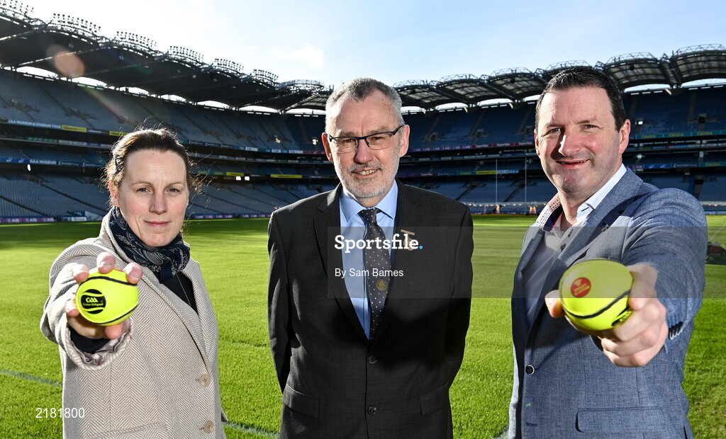 10 March 2022; Today the GAA launched the new GAA Smart Sliotar, which will be used in this years Under 20 hurling championship. The aim of the smart sliotar is to ensure consistency in performance, compliance with specifications, and to ensure it meets ethical standards of manufacture. In attendance at the launch are, from left, Camogie Association Technical Development and Participation Manager Louise Conlon, Uachtarán Chumann Lúthchleas Gael Larry McCarthy and former Tipperary hurler Brendan Cummins at Croke Park in Dublin. Photo by Sam Barnes/Sportsfile