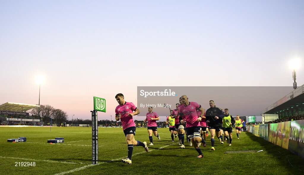 26 March 2022; Leinster captain Luke McGrath leads the team in the warmup before the United Rugby Championship match between Connacht and Leinster at the Sportsground in Galway. Photo by Harry Murphy/Sportsfile