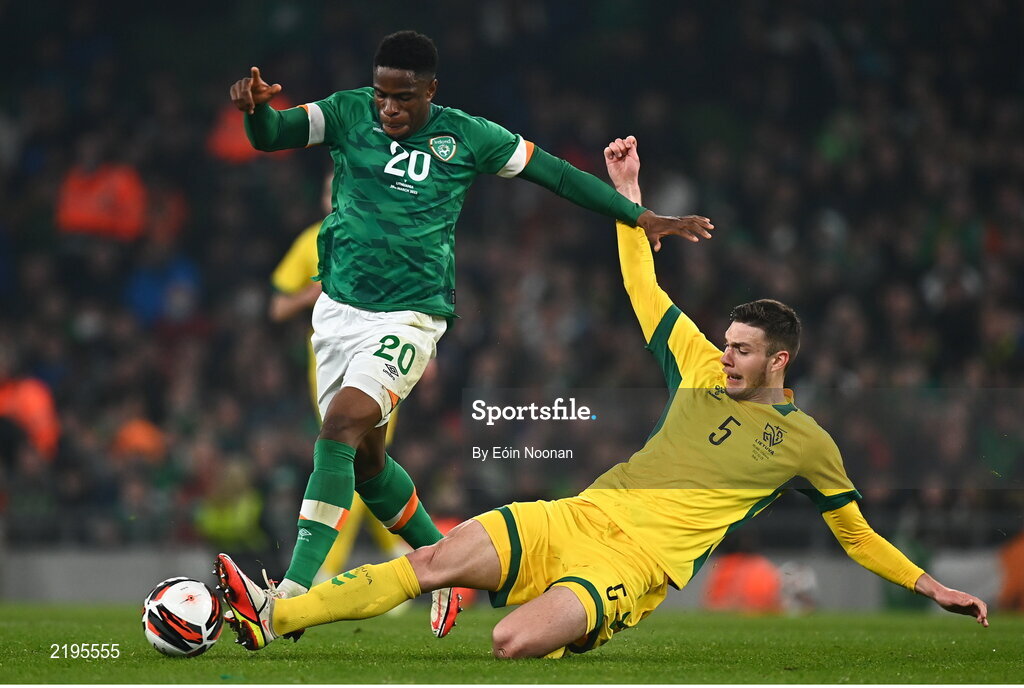 29 March 2022; Chiedozie Ogbene of Republic of Ireland in action against Edgaras Utkus of Lithuania during the international friendly match between Republic of Ireland and Lithuania at the Aviva Stadium in Dublin. Photo by Eóin Noonan/Sportsfile