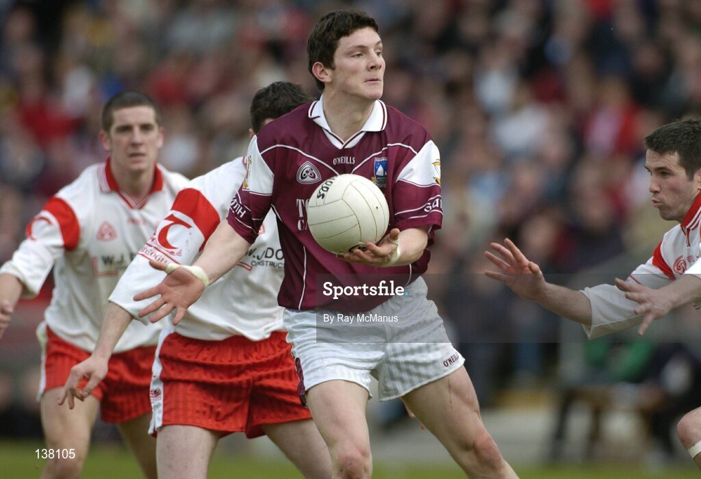 25 April 2004; Michael Meehan, Galway, in action against Philip Jordan, left, Conor Gormley and Ciaran Gourley, right, Tyrone. Allianz Football League 2004, Semi-Final Replay, Galway v Tyrone, Pearse Stadium, Galway. Picture credit; Ray McManus / SPORTSFILE *EDI*