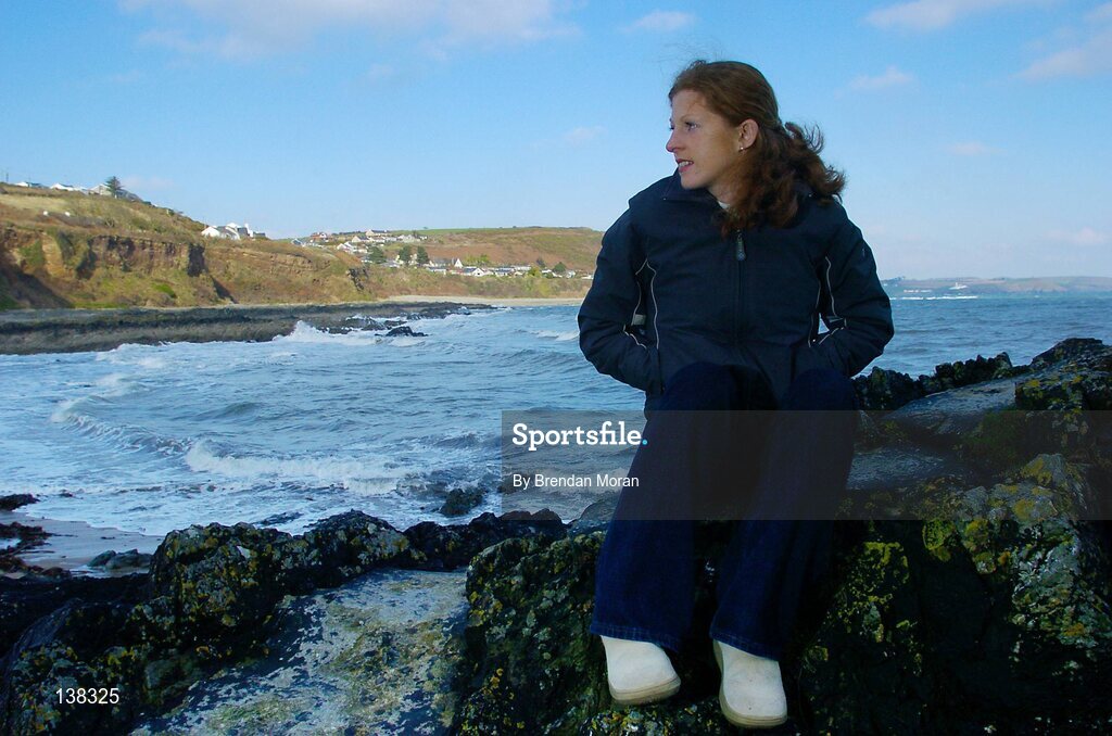 8 March 2004; Gillian O'Sullivan, Ireland, pictured on Fountainstown beach, Co. Cork. Picture credit; Brendan Moran / SPORTSFILE *EDI*