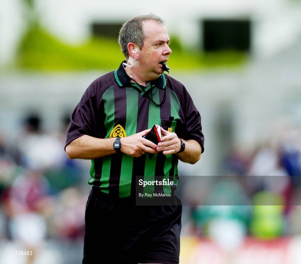 25 April 2004; Aodhan MacSuibhne, referee. Allianz Hurling League 2004, Round 3, Division 1, Galway v Limerick, Pearse Stadium, Galway. Picture credit; Ray McManus / SPORTSFILE *EDI*