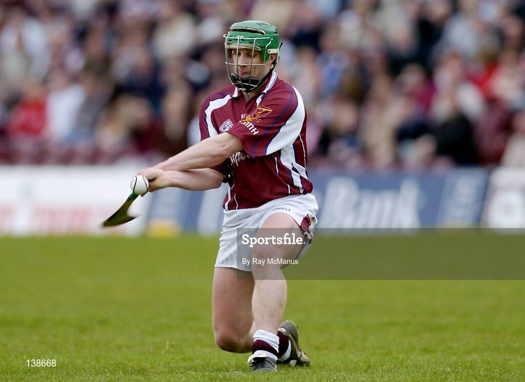 25 April 2004; Fergal Healy, Galway. Allianz Hurling League 2004, Round 3, Division 1, Galway v Limerick, Pearse Stadium, Galway. Picture credit; Ray McManus / SPORTSFILE *EDI*