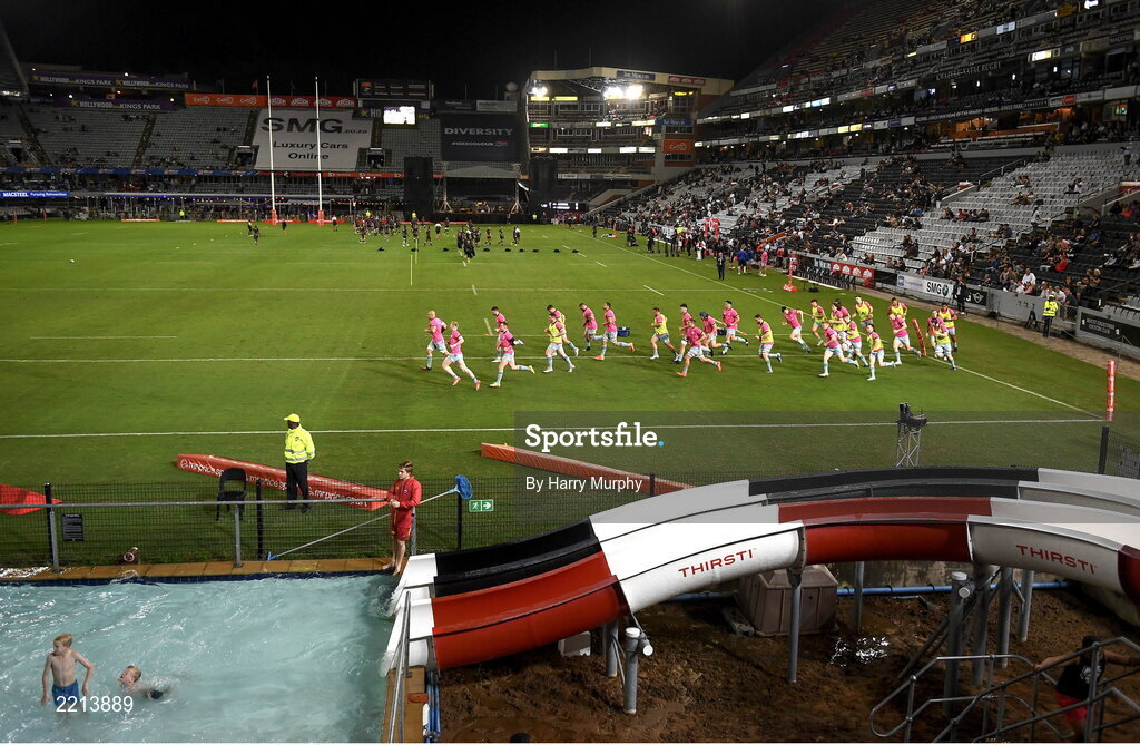 23 April 2022; Leinster players warm up before the United Rugby Championship match between Cell C Sharks and Leinster at Hollywoodbets Kings Park Stadium in Durban, South Africa. Photo by Harry Murphy/Sportsfile