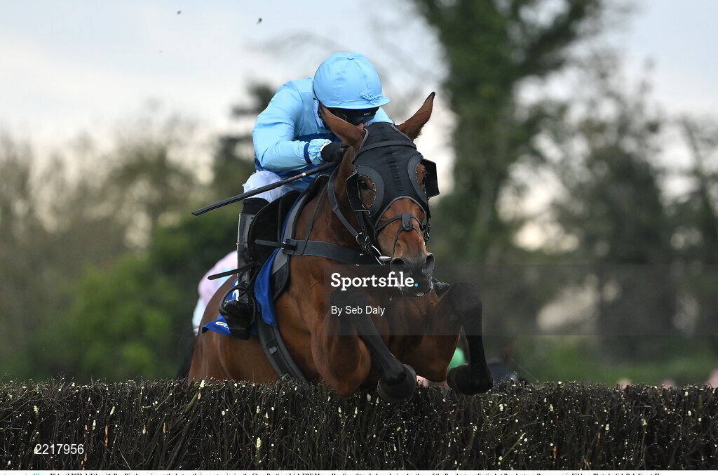 28 April 2022; Lilith, with Rex Dingle up, jumps the last on their way to winning the Close Brothers Irish EBF Mares Handicap Steeplechase during day three of the Punchestown Festival at Punchestown Racecourse in Kildare. Photo by Seb Daly/Sportsfile