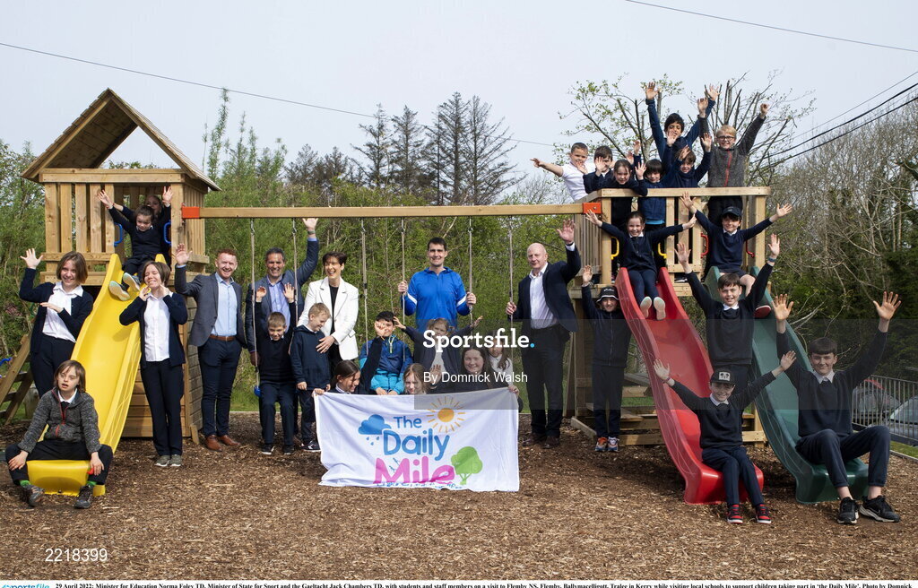 29 April 2022; Minister for Education Norma Foley TD, Minister of State for Sport and the Gaeltacht Jack Chambers TD, with students and staff members on a visit to Flemby NS, Flemby, Ballymacelligott, Tralee in Kerry while visiting local schools to support children taking part in ‘the Daily Mile'. Photo by Domnick Walsh/Sportsfile