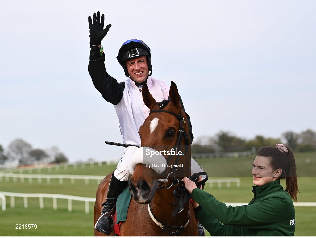 29 April 2022; Jockey Robbie Power waves goodbye after riding Teahupoo as his final ride in the Paddy Power Champion Hurdle during day four of the Punchestown Festival at Punchestown Racecourse in Kildare. Photo by David Fitzgerald/Sportsfile