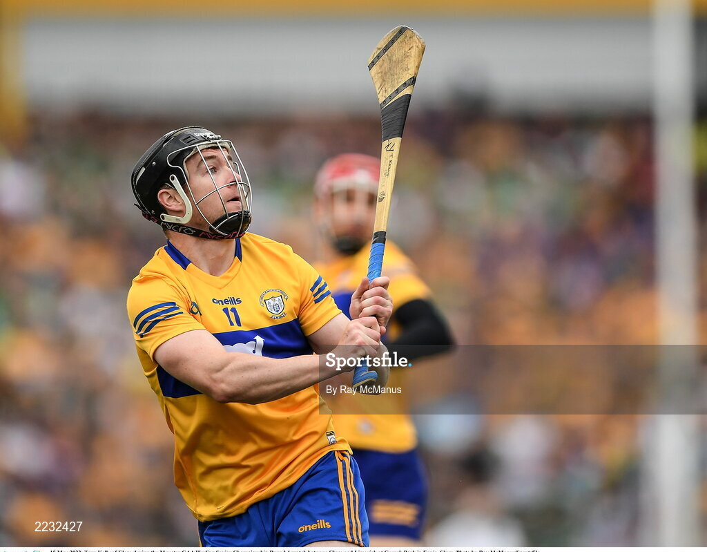 15 May 2022; Tony Kelly of Clare during the Munster GAA Hurling Senior Championship Round 4 match between Clare and Limerick at Cusack Park in Ennis, Clare. Photo by Ray McManus/Sportsfile