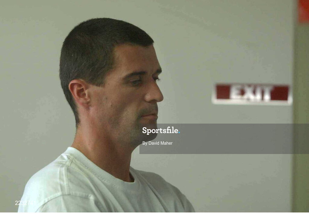 24 May 2002; Republic of Ireland captain Roy Keane departs from Saipan International Airport in Saipan, Northern Mariana Islands, after leaving a squad training camp ahead of the FIFA World Cup 2002 finals in Japan and South Korea. Photo by David Maher/Sportsfile