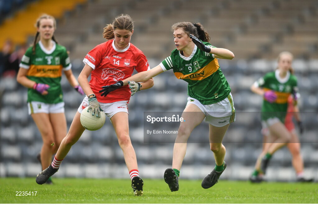 21 May 2022; Lauren Finnegan of Cork in action against Anna O'Sullivan of Kerry during the Ladies Football U14 All-Ireland Platinum Final match between Cork and Kerry at Páirc Uí Rinn in Cork. Photo by Eóin Noonan/Sportsfile
