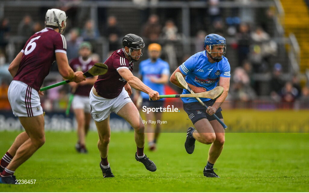 21 May 2022; John Bellow of Dublin in action against Joseph Cooney of Galway during the Leinster GAA Hurling Senior Championship Round 5 match between Galway and Dublin at Pearse Stadium in Galway. Photo by Ray Ryan/Sportsfile