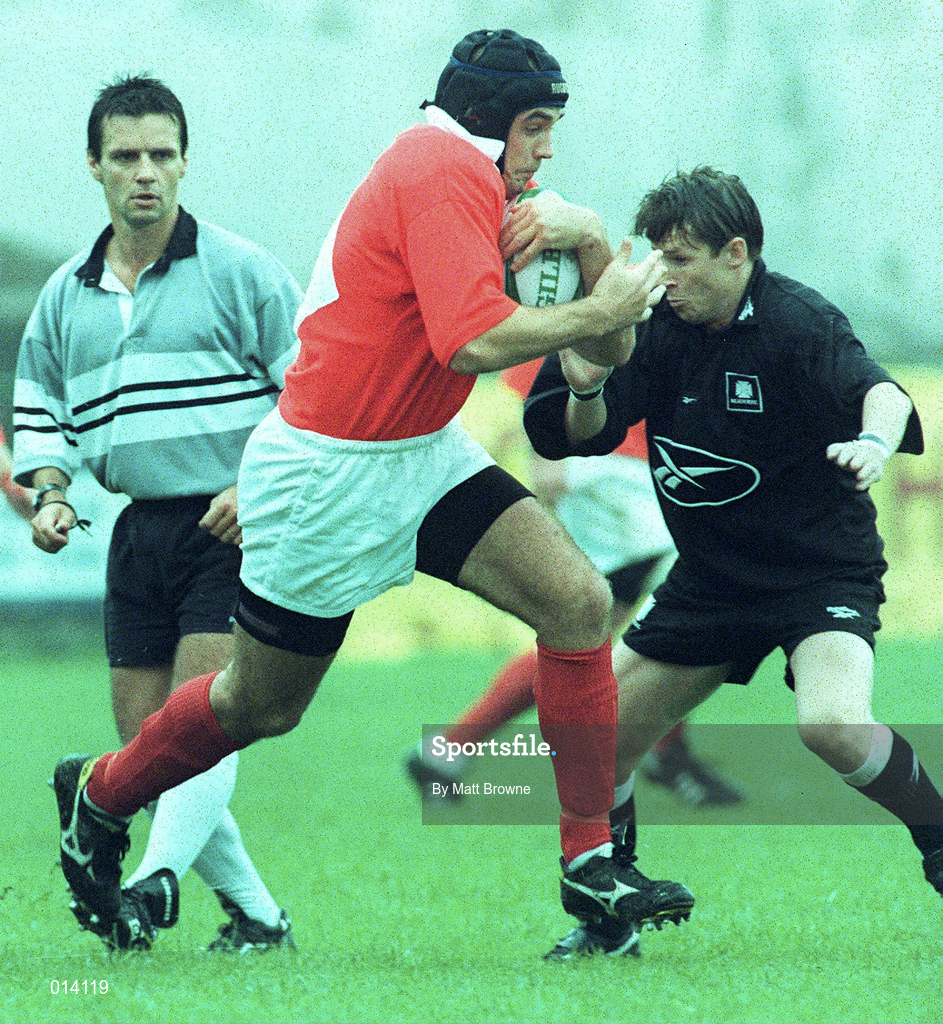 26 September 1998: Alan Quinlan of Munster during the Heineken Cup Round 2 Pool B match between Munster and Neath at Musgrave Park in Cork. Photo by Matt Browne/Sportsfile