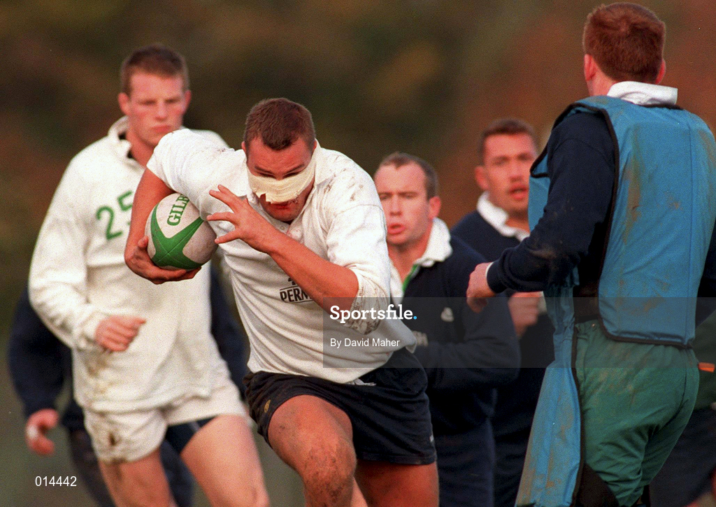 28 October 1998: Jeremy Davidson during Ireland Squad Training at Kings Hospital Palmerstown in Dublin. Photo by David Maher/Sportsfile