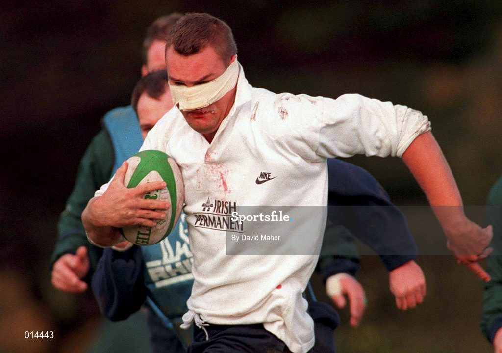 28 October 1998: Jeremy Davidson during Ireland Squad Training at Kings Hospital Palmerstown in Dublin. Photo by David Maher/Sportsfile