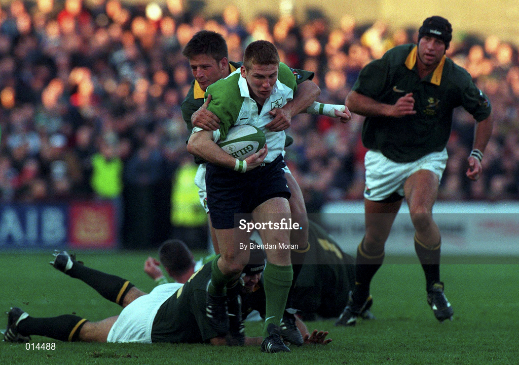 28 November 1998; Jonathon Bell of Ireland during a International Friendly Match between Ireland and South Africa at Landsdowne Road in Dublin. Photo by Brendan Moran/Sportsfile