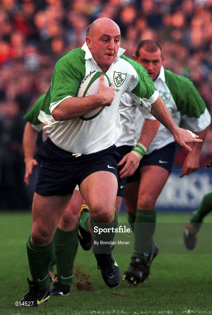 28 November 1998; Keith Wood of Ireland during a International Friendly Match between Ireland and South Africa at Landsdowne Road in Dublin. Photo by Brendan Moran/Sportsfile
