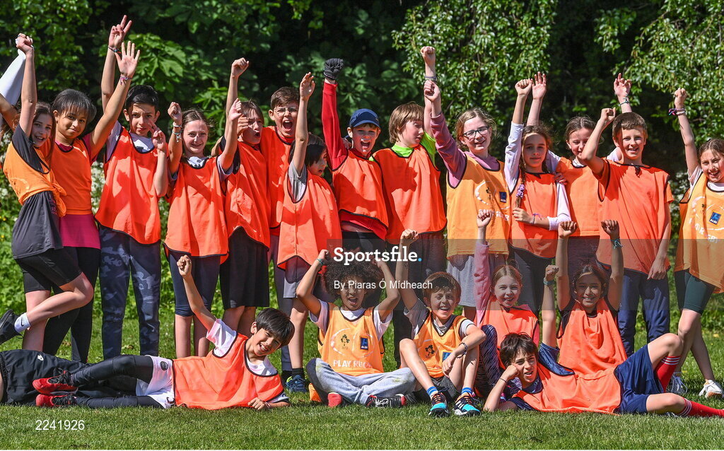 27 May 2022; Players from Stepaside Educate Together, Dublin, during the Leinster Rugby Touch Rugby Event at Marlay Park in Dublin. Photo by Piaras Ó Mídheach/Sportsfile