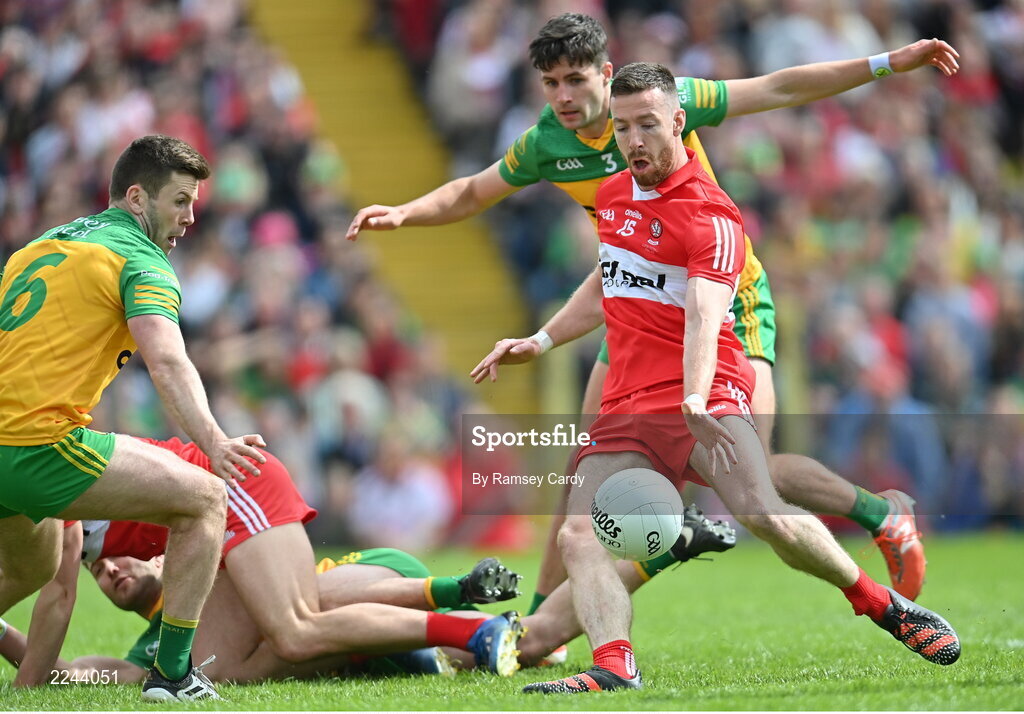 29 May 2022; Niall Loughlin of Derry shoots to score his side's first goal during the Ulster GAA Football Senior Championship Final between Derry and Donegal at St Tiernach's Park in Clones, Monaghan. Photo by Ramsey Cardy/Sportsfile
