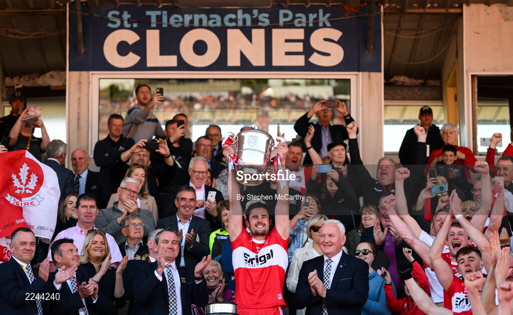 29 May 2022; Derry captain Christopher McKaigue lifts the Anglo Celt Cup after the Ulster GAA Football Senior Championship Final between Derry and Donegal at St Tiernach's Park in Clones, Monaghan. Photo by Stephen McCarthy/Sportsfile