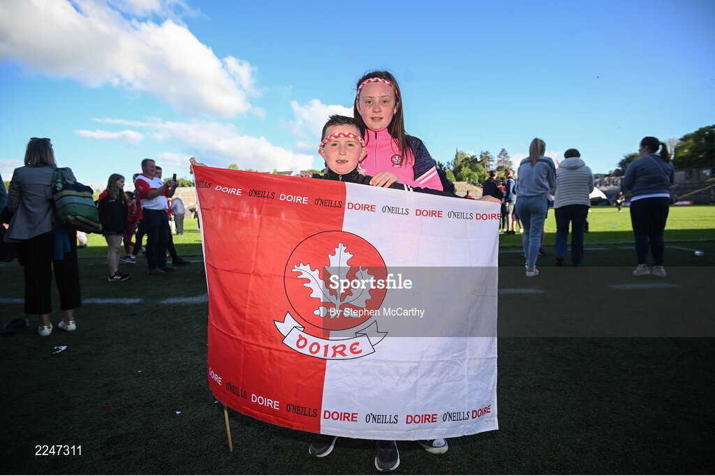 29 May 2022; Derry supporters Brendan and Brianna Maguire, from Dungiven, after the Ulster GAA Football Senior Championship Final between Derry and Donegal at St Tiernach's Park in Clones, Monaghan. Photo by Stephen McCarthy/Sportsfile