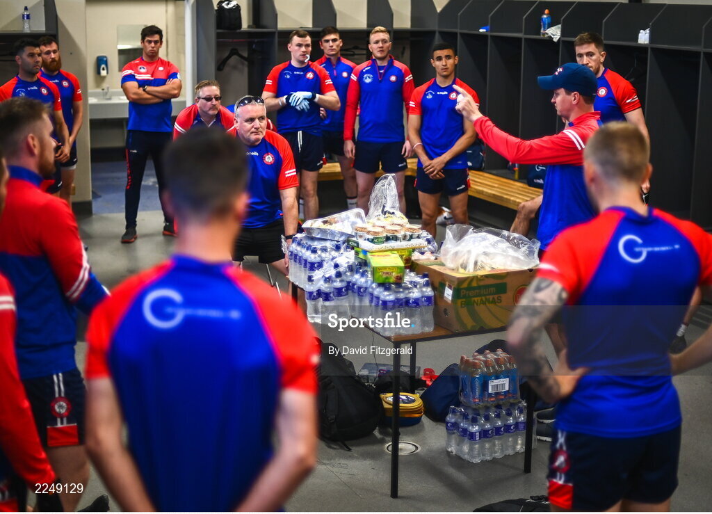 4 June 2022; New York manager Johnny McGeeney speaks to his players before the Tailteann Cup Quarter-Final match between Offaly and New York at O'Connor Park in Tullamore, Offaly. Photo by David Fitzgerald/Sportsfile