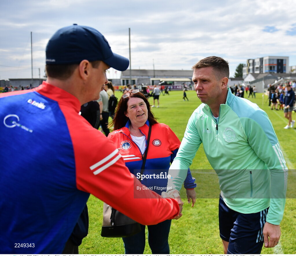 4 June 2022; Offaly selector Tomas Ó Sé and New York manager Johnny McGeeney shake hands after the Tailteann Cup Quarter-Final match between Offaly and New York at O'Connor Park in Tullamore, Offaly. Photo by David Fitzgerald/Sportsfile