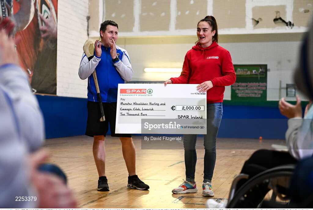10 June 2022; Olympic Gold Medallist and SPAR brand ambassador Kellie Harrington visited Munster Wheelchair Hurling & Camogie Club, Ballysimon, Limerick as part the SPAR’s Community Road Trip with Kellie Harrington. As part of the community-based initiative, SPAR and Kellie visited five winning community groups this week, and rewarded €10,000 in funding to the most deserving clubs, people and groups, including Munster Wheelchair Hurling & Camogie Club, Ballysimon, Limerick. For further information: visit www.spar.ie Photo by David Fitzgerald/Sportsfile