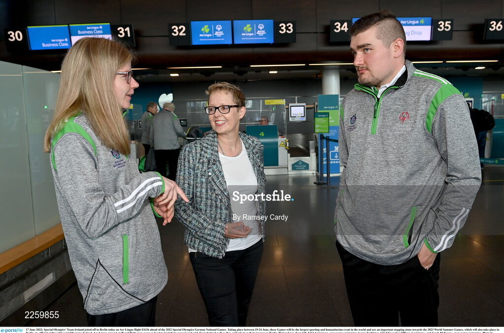 17 June 2022; Special Olympics’ Team Ireland jetted off to Berlin today on Aer Lingus flight EI336 ahead of the 2022 Special Olympics German National Games. Taking place between 19-24 June, these Games will be the largest sporting and humanitarian event in the world and are an important stepping stone towards the 2023 World Summer Games, which will also take place in Berlin. As official airline of Special Olympics Ireland, Aer Lingus ground staff and flight crew were on hand to lend their support and wish Team Ireland well as they embarked on their journey to Berlin. Pictured are, from left, Edel Armstrong, open water swimming, Lynne Embleton, Chief Executive Officer, Aer Lingus, and Jacob McKenna, open water swimming. Photo by Ramsey Cardy/Sportsfile