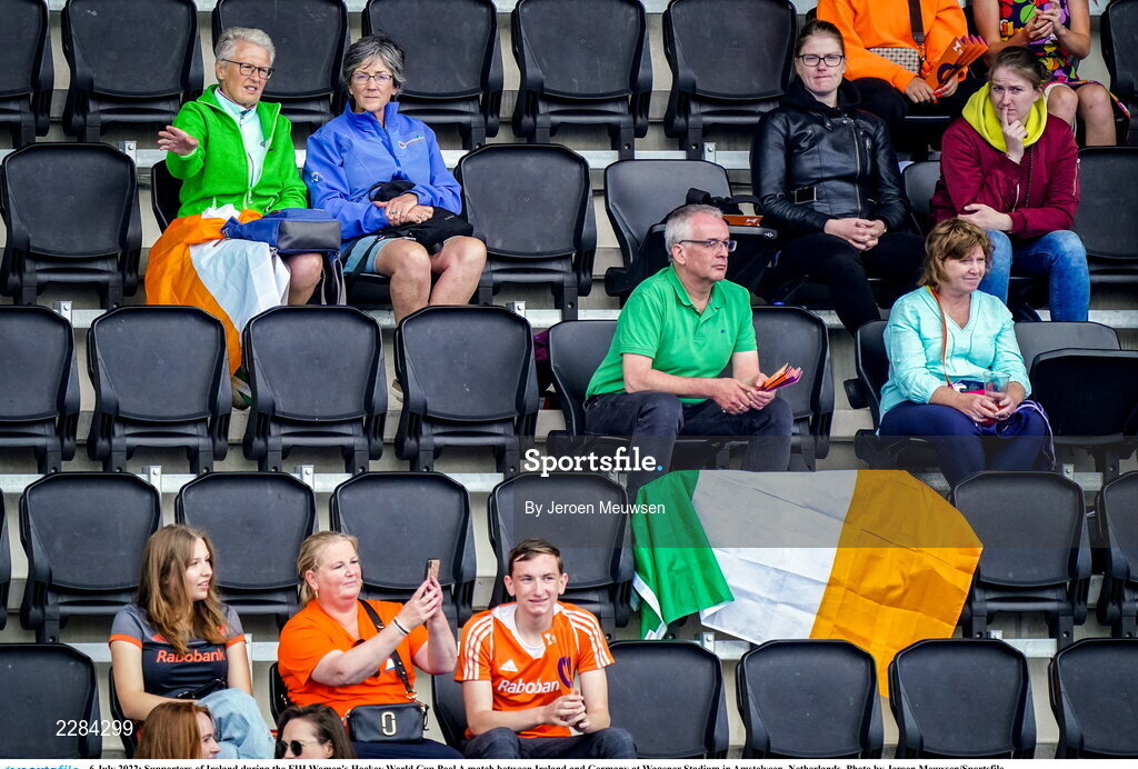 6 July 2022; Supporters of Ireland before the FIH Women's Hockey World Cup Pool A match between Ireland and Germany at Wagener Stadium in Amstelveen, Netherlands. Photo by Jeroen Meuwsen/Sportsfile