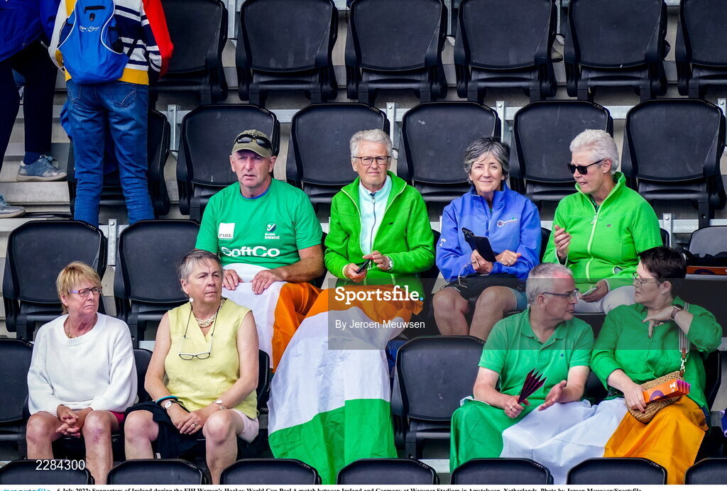 6 July 2022; Supporters of Ireland before the FIH Women's Hockey World Cup Pool A match between Ireland and Germany at Wagener Stadium in Amstelveen, Netherlands. Photo by Jeroen Meuwsen/Sportsfile