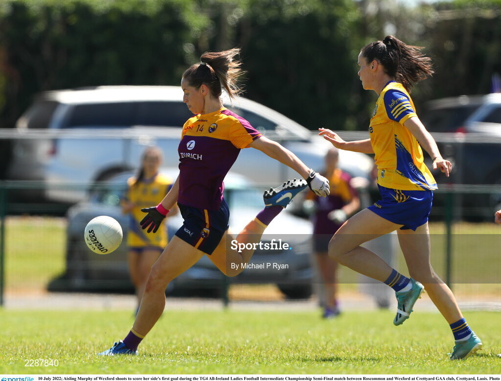 10 July 2022; Aisling Murphy of Wexford shoots to score her side's first goal during the TG4 All-Ireland Ladies Football Intermediate Championship Semi-Final match between Roscommon and Wexford at Crettyard GAA club, Crettyard, Laois. Photo by Michael P Ryan/Sportsfile