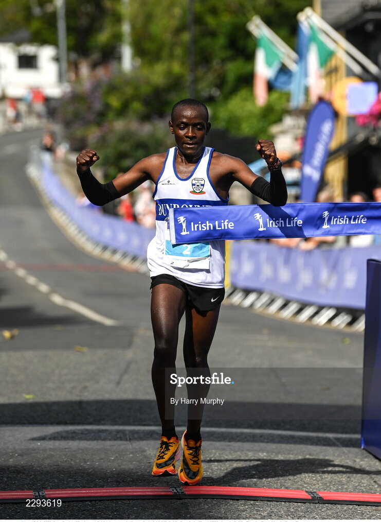 17 July 2022; Peter Somba of Dunboyne AC, Meath, crosses the line to win the Irish Life Dublin Race Series Fingal 10K in Swords, Dublin. Photo by Harry Murphy/Sportsfile