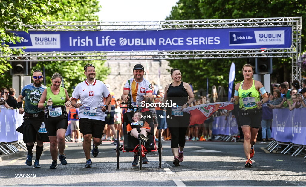 17 July 2022; Participants at the start of the Irish Life Dublin Race Series Fingal 10K in Swords, Dublin. Photo by Harry Murphy/Sportsfile
