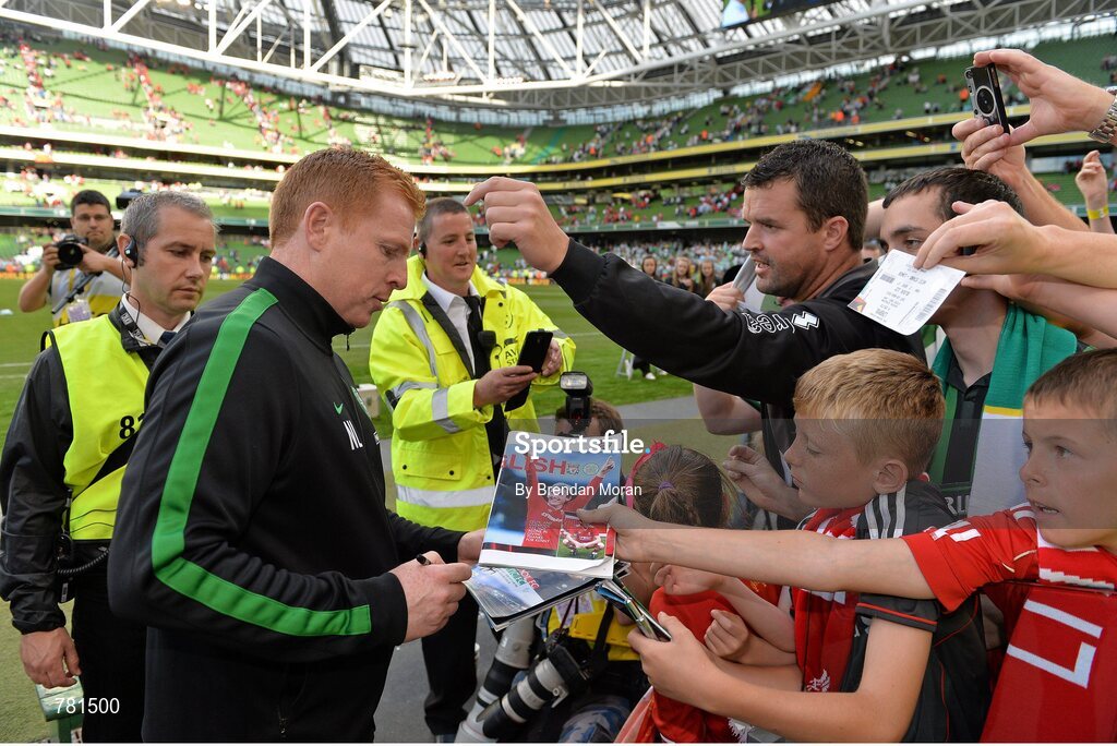 10 August 2013; Celtic manager Neil Lennon signs autographs for fans after the game. Dublin Decider, Liverpool XI v Glasgow Celtic XI, Aviva Stadium, Lansdowne Road, Dublin. Picture credit: Brendan Moran / SPORTSFILE